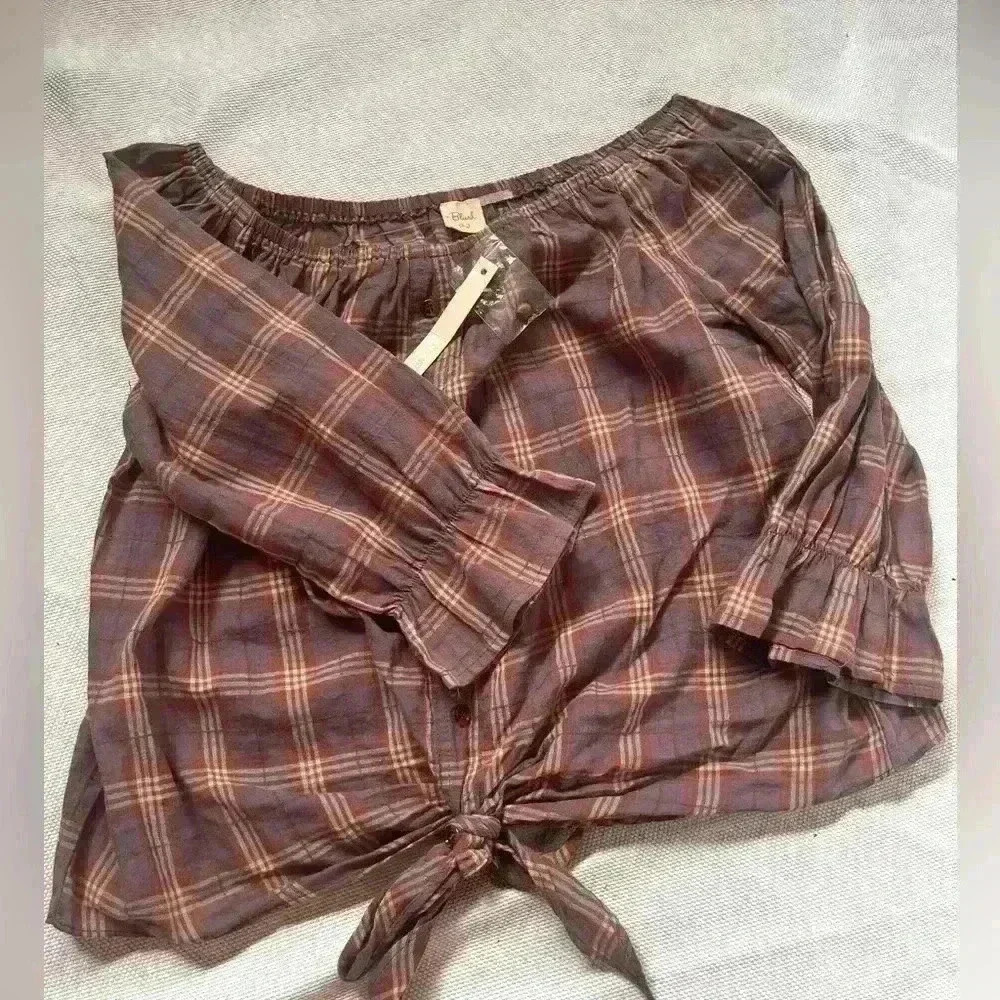 NWT blush plaid top - Picture 3 of 3